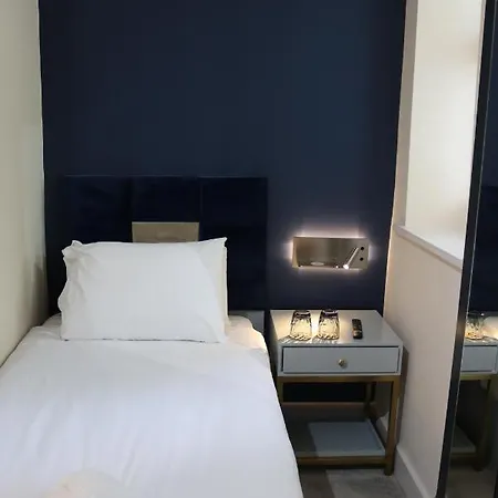 The Psalter 4* Sheffield
